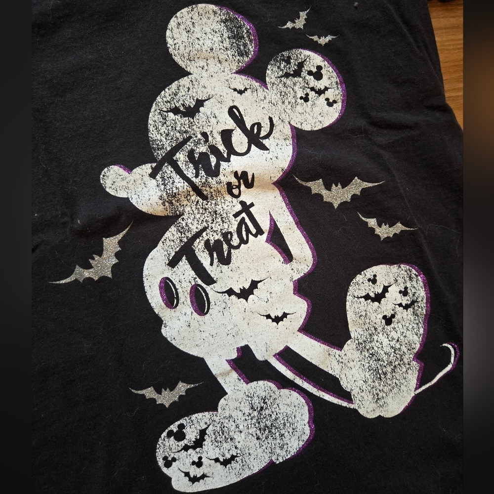 Ladies Mickey Mouse Halloween Tshirt - Picture 2 of 3